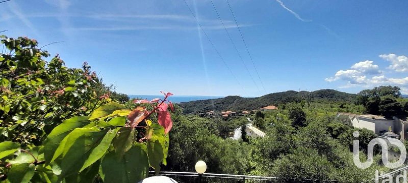 Apartamento en Celle Ligure