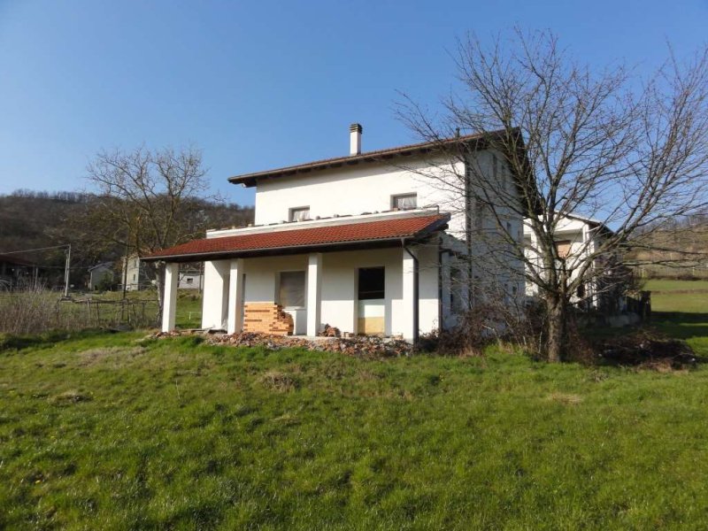 Detached house in Spigno Monferrato