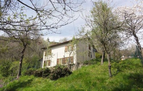 Detached house in Bormida