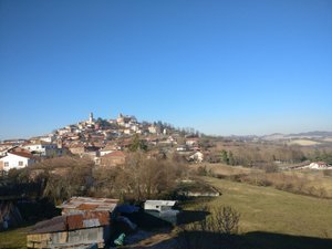 Lägenhet i Montiglio Monferrato