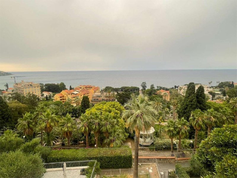 Apartment in Sanremo