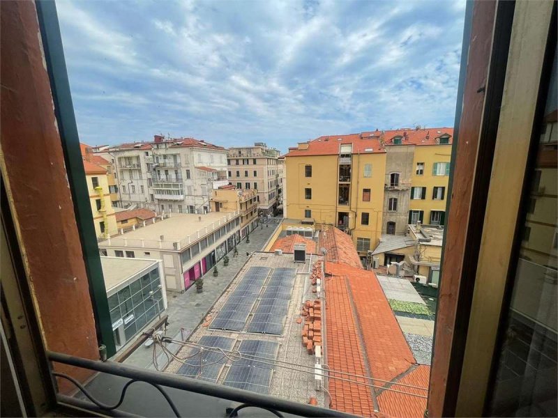 Apartamento em Sanremo