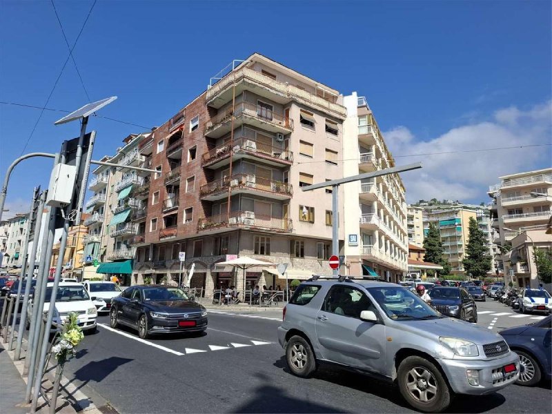 Квартира в Сан-Ремо