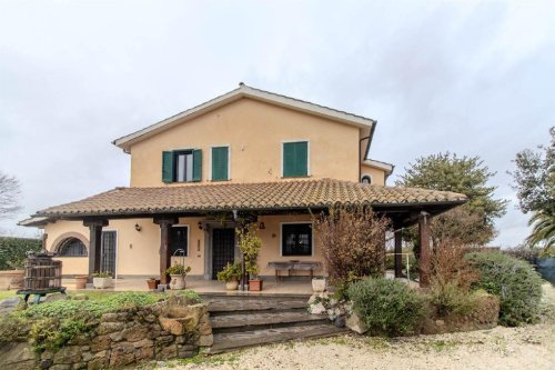 Villa in Castelnuovo di Porto