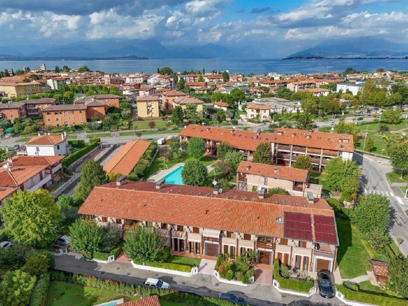 Casa adosada en Desenzano del Garda