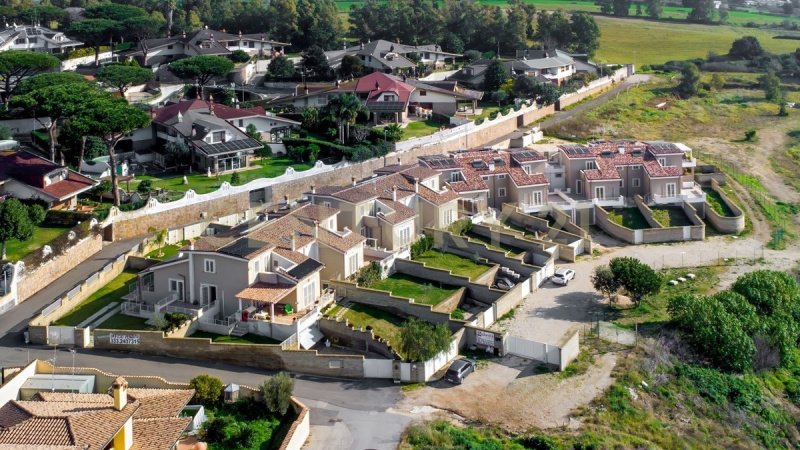 Moradia em Ardea