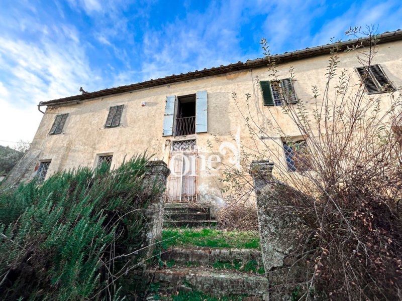 Casa en Pistoya