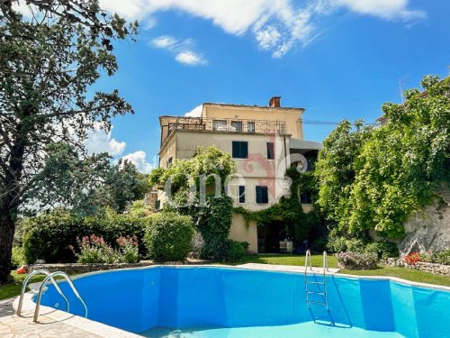 Casa em SATURNIA