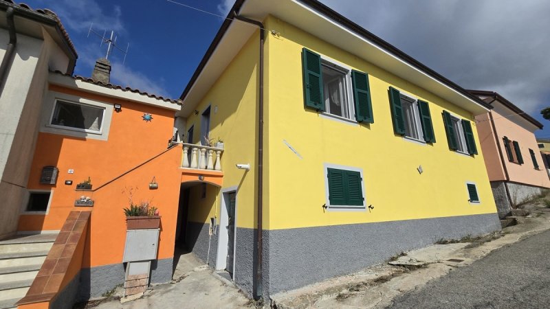 Semi-detached house in Casarza Ligure