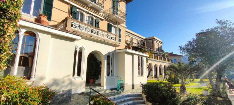 Historisch appartement in Levanto