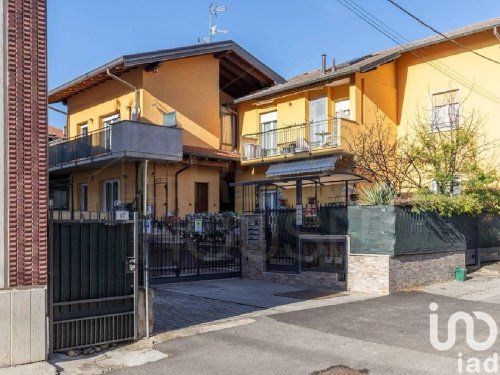 Apartamento em Cavaria con Premezzo