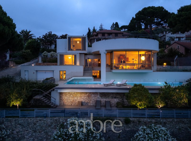 Moradia em Finale Ligure