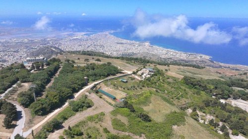 Zakelijk onroerend goed in Erice