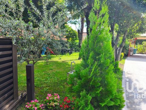 Semi-detached house in Torri di Quartesolo