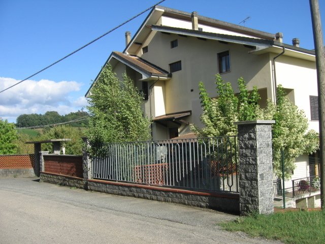 Haus in Bistagno