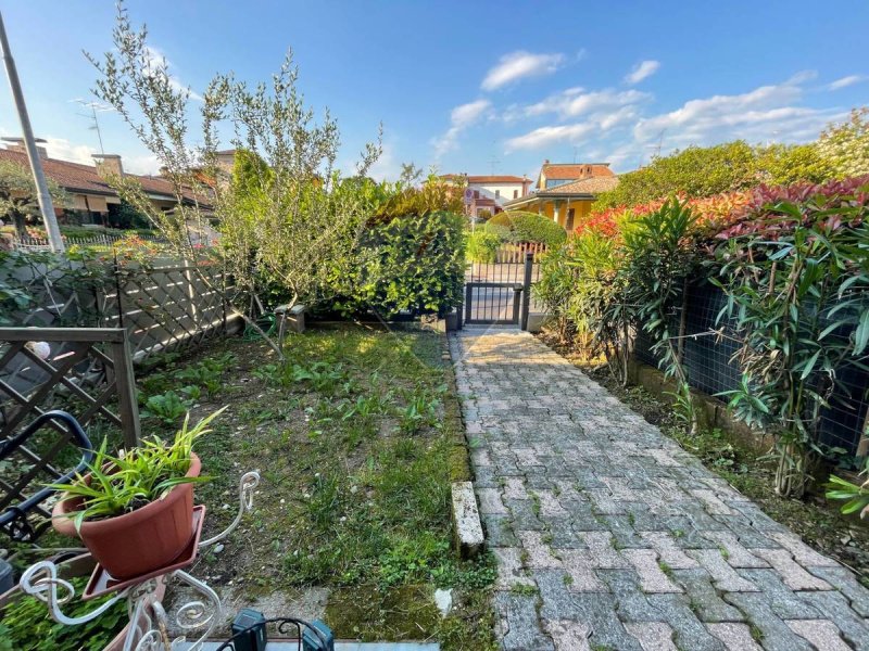 Terraced house in Calcinato