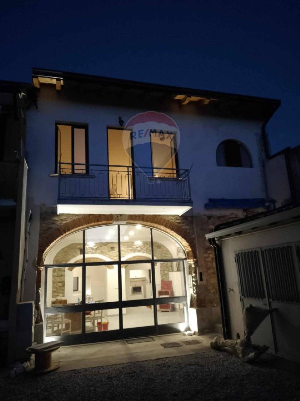 Casa geminada em Polpenazze del Garda