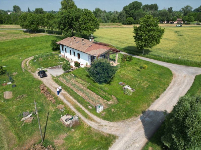 Villa en Carpenedolo