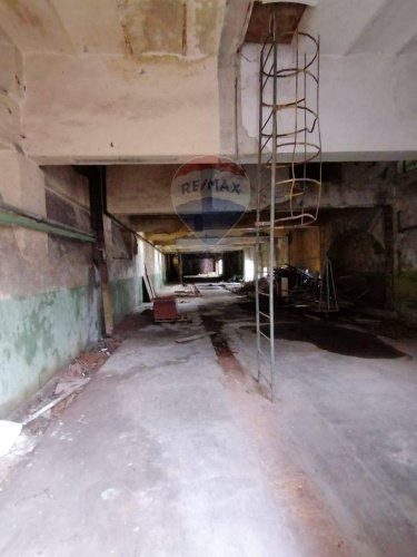 Immobile commerciale a Casnigo