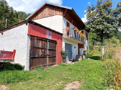 Vrijstaande woning in Mendatica