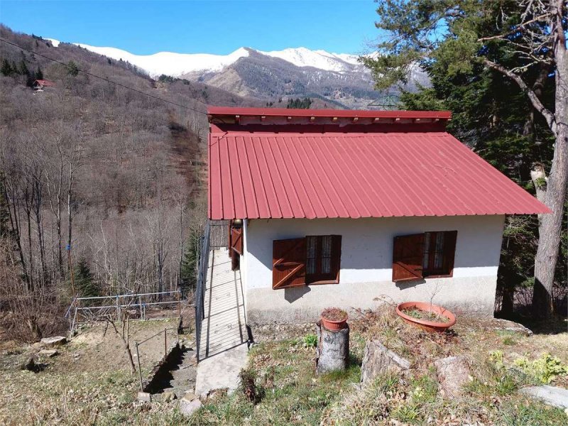 Casa indipendente a Mendatica