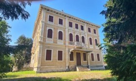 Historisches Haus in Vittorio Veneto