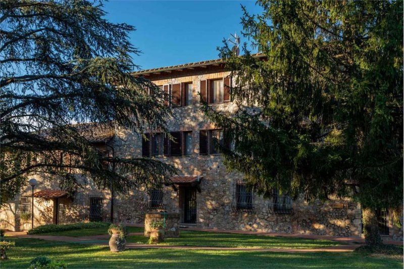 Farmhouse in Sovicille