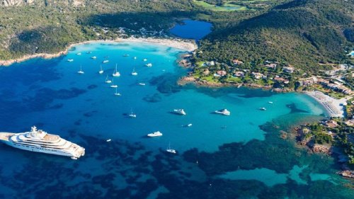 阿尔扎凯纳别墅