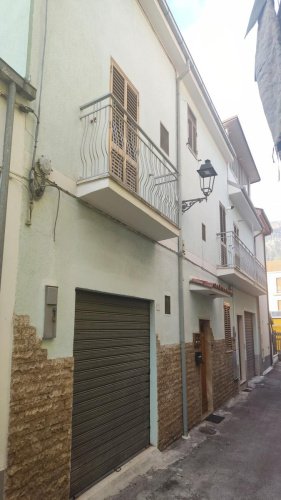 Detached house in Pratola Peligna