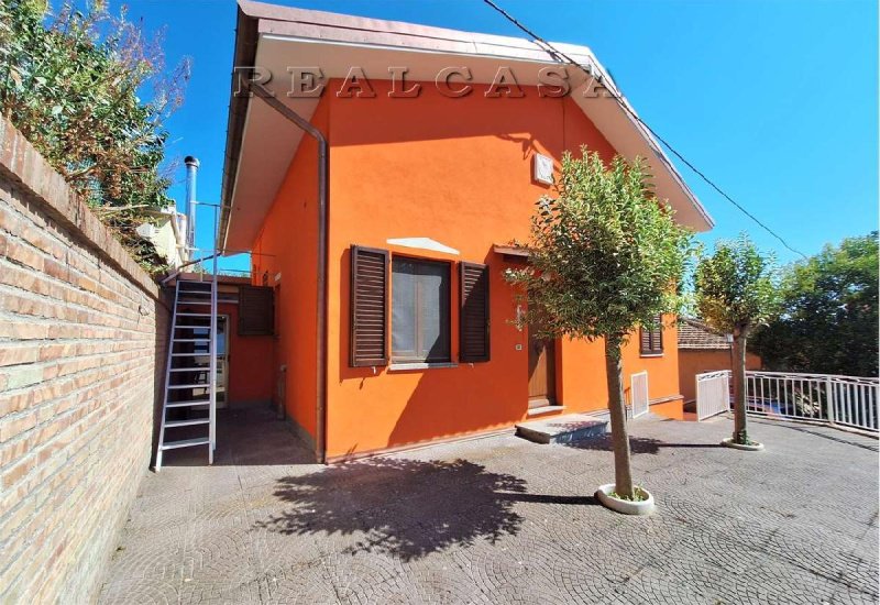 Detached house in Castelfidardo