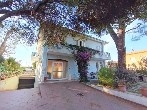 Villa a Civitanova Marche