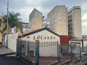 Casa independiente en Catania