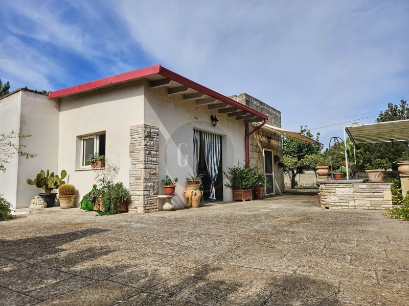 Country house in Martano