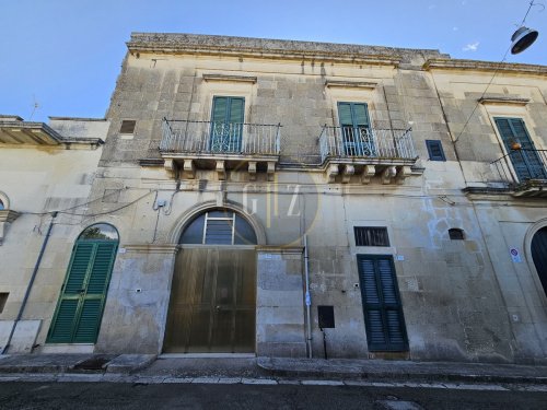 Casa histórica em Scorrano