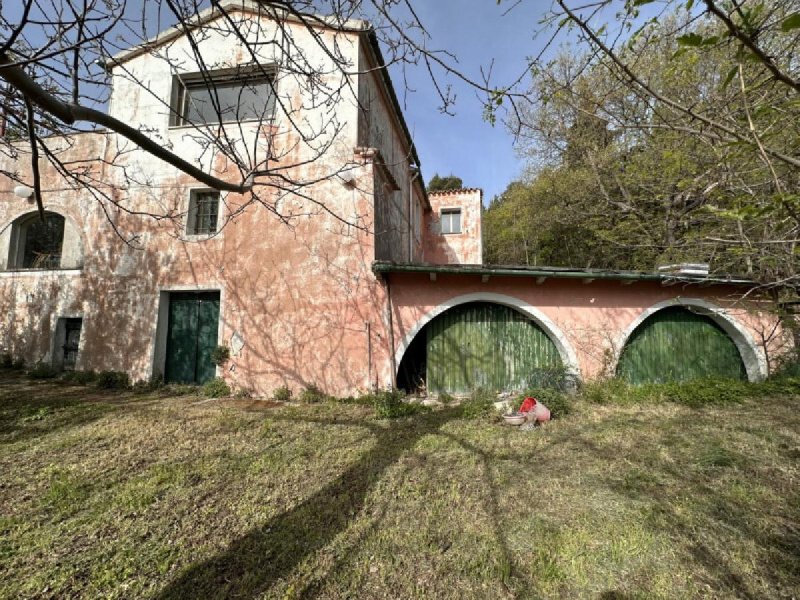 Villa a Ancona