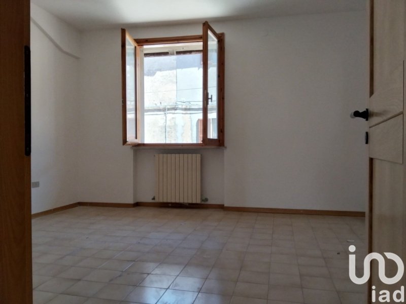 Квартира в Сан-Костанцо