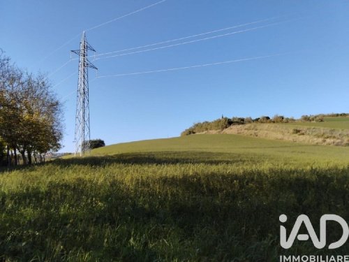 Maison de campagne à Mondavio