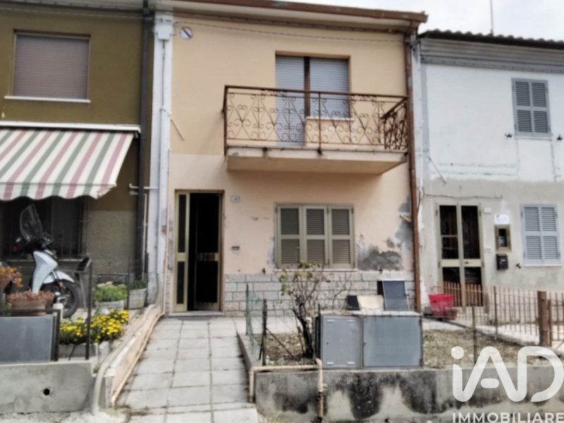 Maison individuelle à San Costanzo