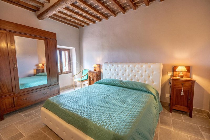 蒙特圣玛丽亚-蒂贝里纳公寓