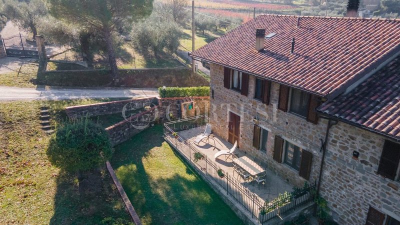 Villa a Passignano sul Trasimeno