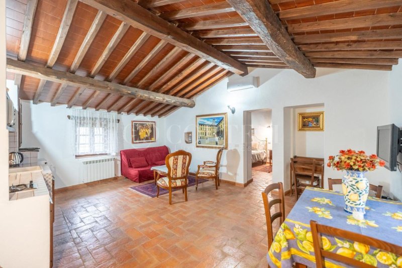 Квартира в Cortona