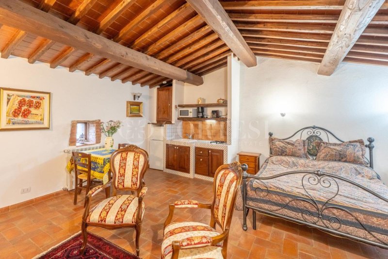 Квартира в Cortona