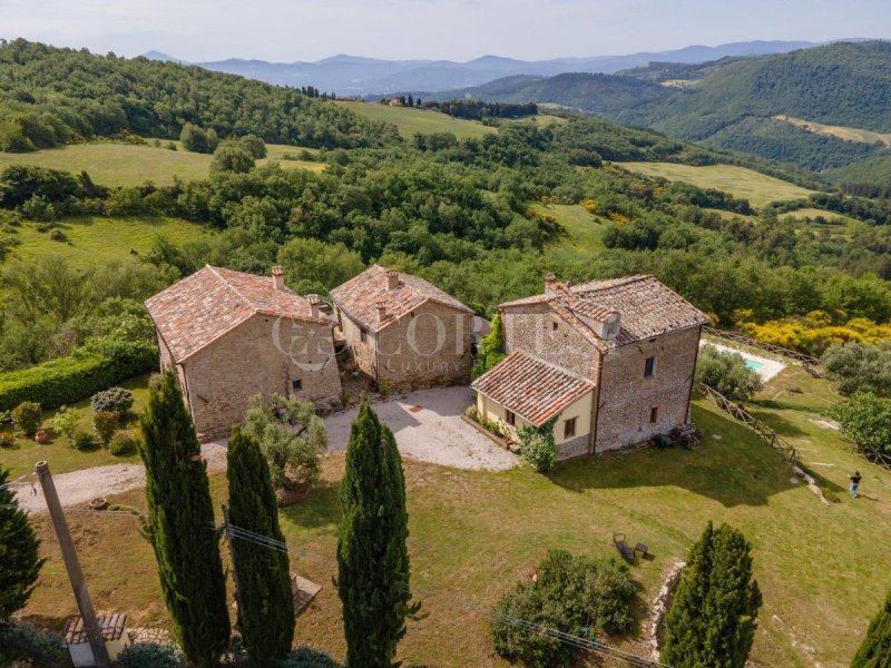 Villa in Monte Santa Maria Tiberina