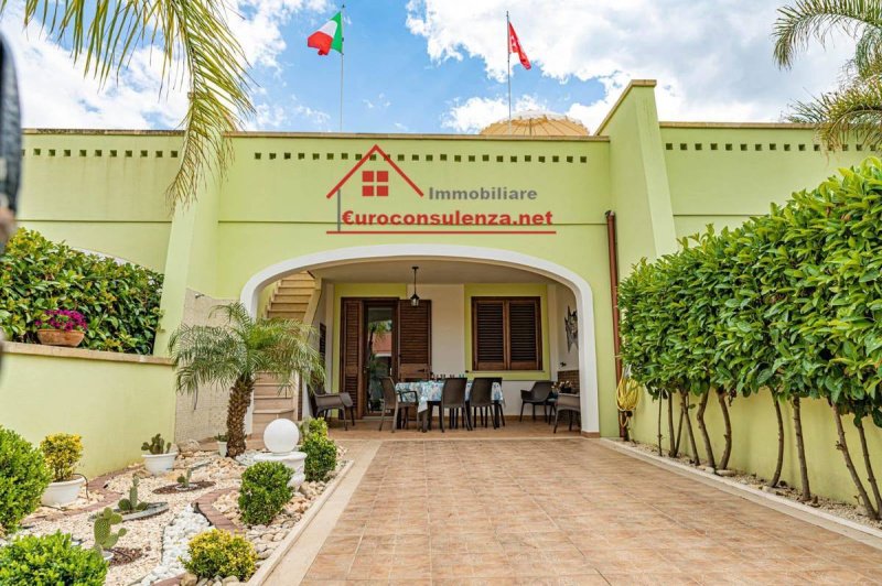 Terraced house in Salve