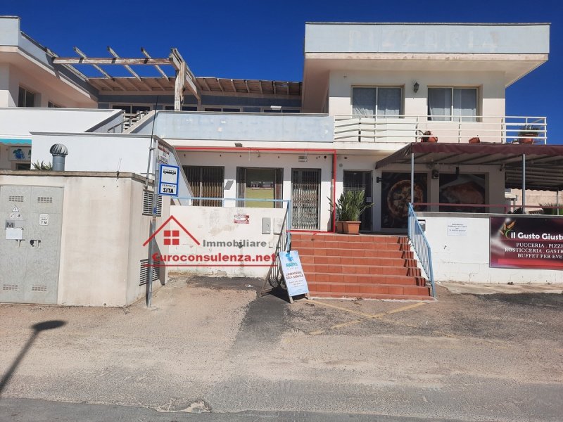 Local commercial à Ugento