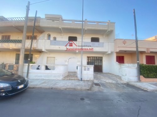 Apartamento em Melissano