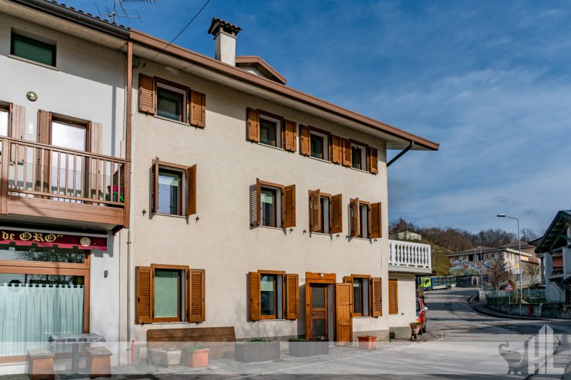 Maison individuelle à San Gregorio nelle Alpi