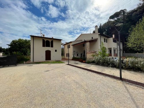 Appartement à Calenzano