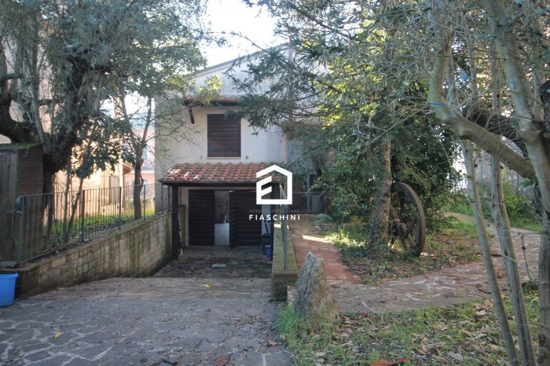 Villa i Giove
