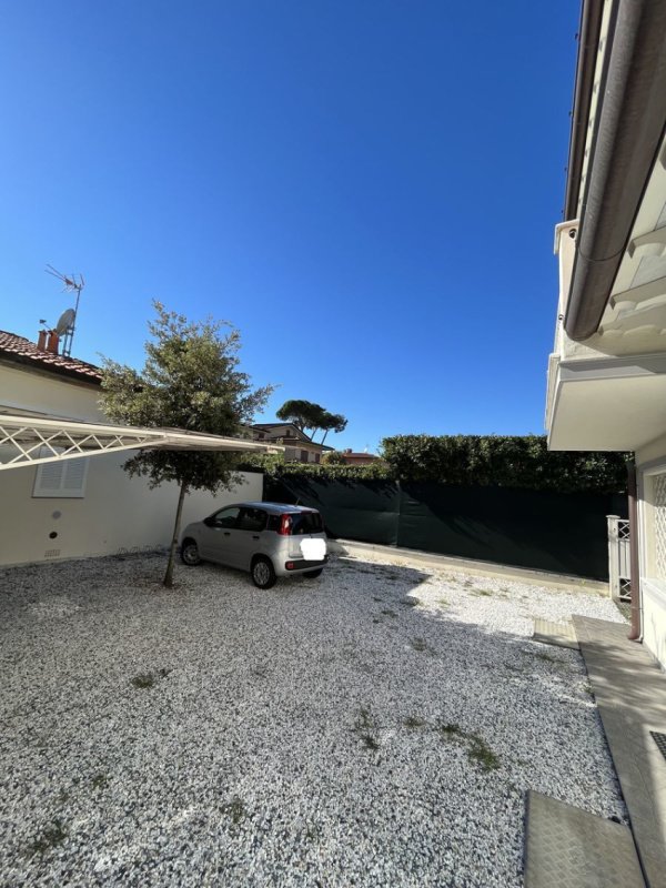 Casa semi-independiente en Forte dei Marmi